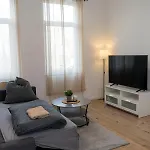 Apartment Modernes In Flughafen Naehe Kelsterbach