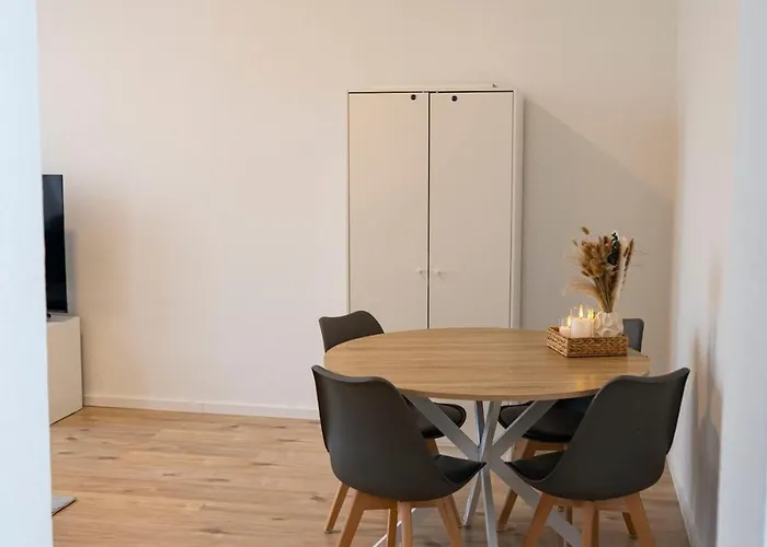 Modernes In Flughafen Naehe דירה קלסטרבאך