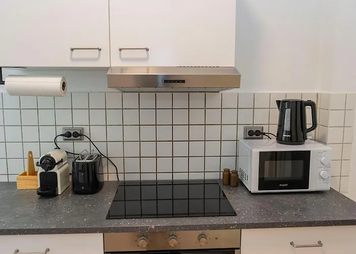 Modernes In Flughafen Naehe קלסטרבאך