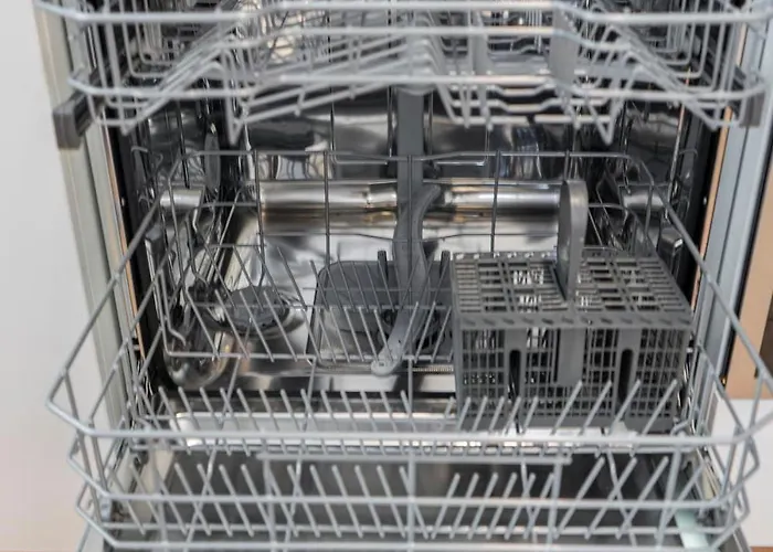 דירה Modernes In Flughafen Naehe קלסטרבאך