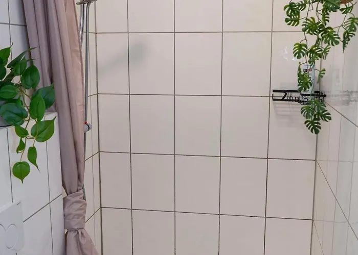 Modernes In Flughafen Naehe * קלסטרבאך